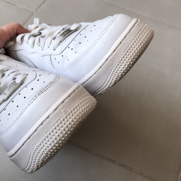 NIKE Air Force 1 '07 Mens White Shoes | 12 - Picture 7 of 14